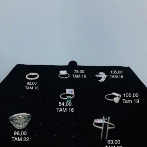 Anel Feminino Prata Design Delicado